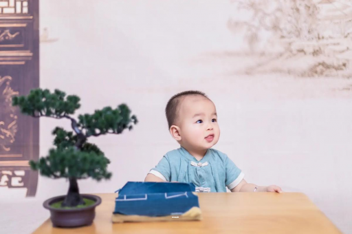 邯郸宝宝几个月可以笑出声 邯郸宝宝几个月可以笑出声